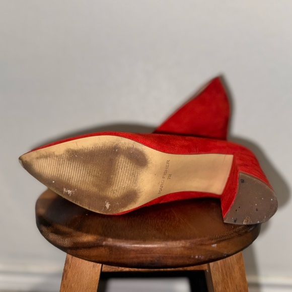 Marc Fisher Block Heel - Picture 2 of 4